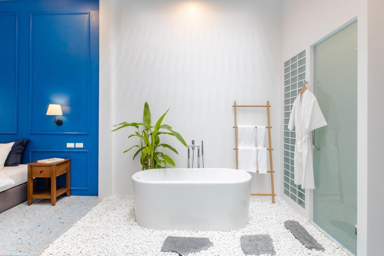 The Elements Boutique House Hotell Phuket Exteriör bild