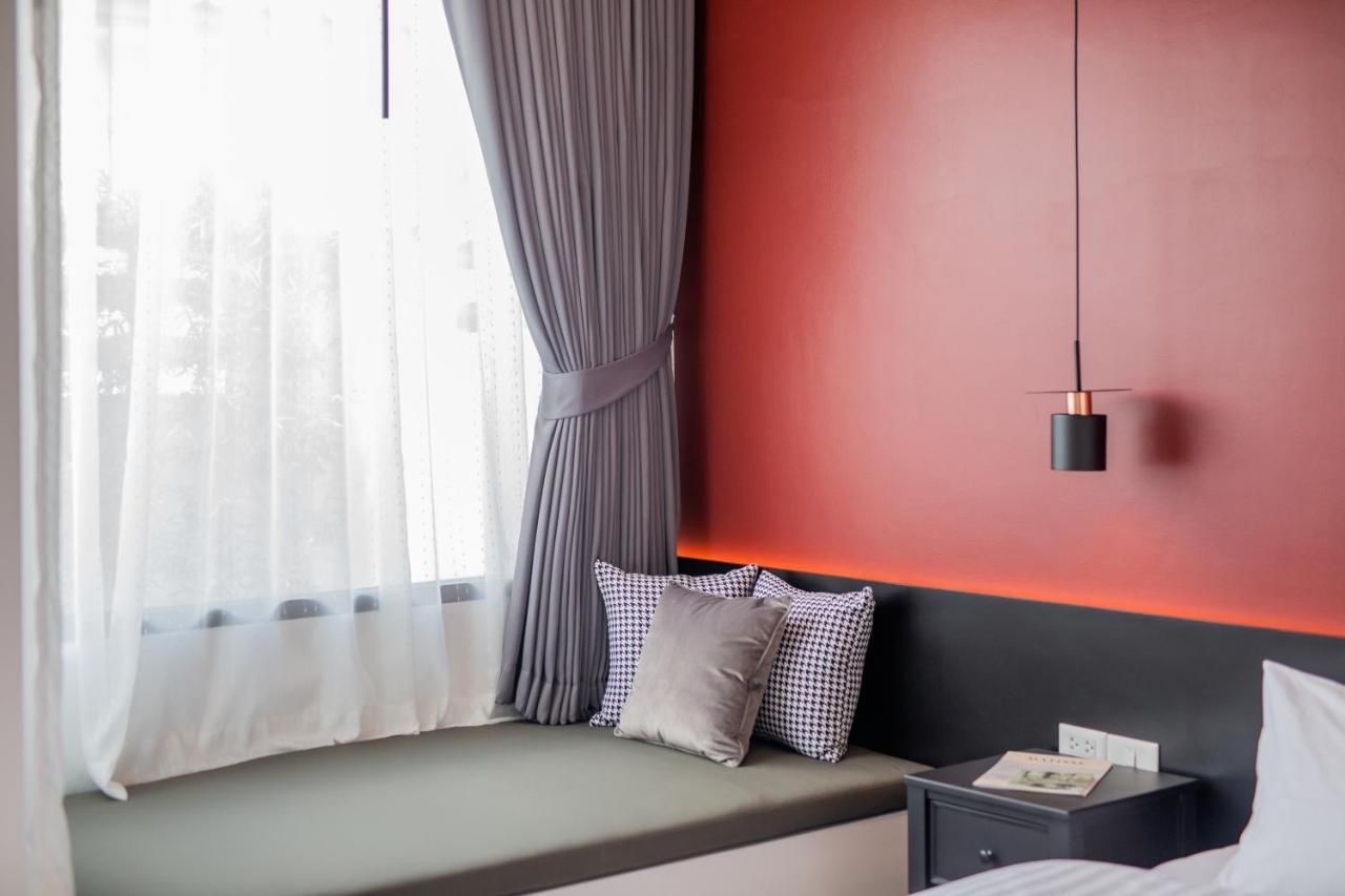 The Elements Boutique House Hotell Phuket Exteriör bild
