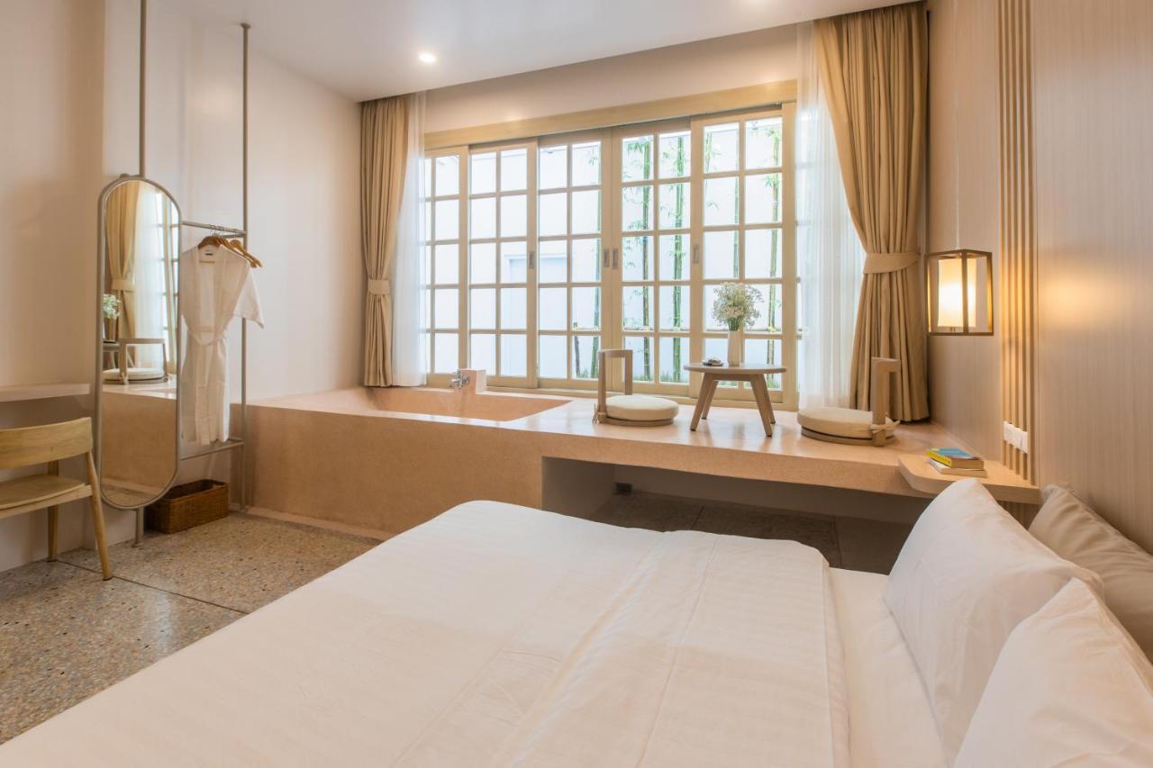 The Elements Boutique House Hotell Phuket Exteriör bild