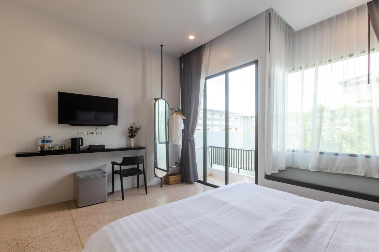 The Elements Boutique House Hotell Phuket Exteriör bild
